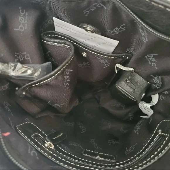 b.o.c. Crossbody Bag w/ phone charger NWT - Picture 11 of 11